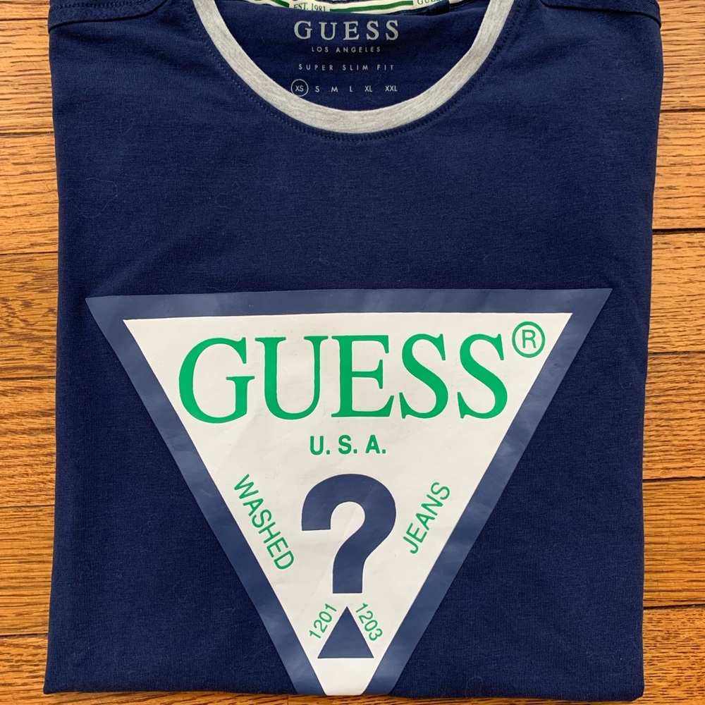GUESS NWOT blue T-shirt teen boy